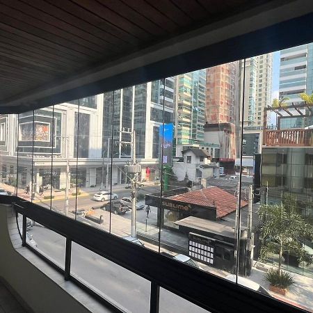 Apartamento Na Melhor Localizacao Da Meia Praia Itapema Zewnętrze zdjęcie
